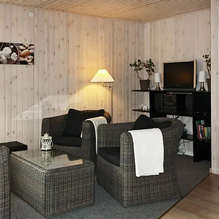 Holiday In Transtrand Дом отдыха